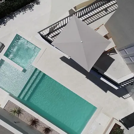 Delilah Mit Privatem Pool Tatil Evi Zadar